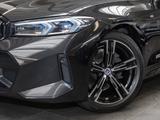 BMW 318i Touring M Sport HUD PANO RFK NAVI LED DAB - BMW 318 mit Panoramadach