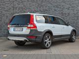 Volvo XC70 D5 AWD Linje Svart ACC/Standhz/Scheckh./AHK - Volvo XC70 mit Diesel-Antrieb: Kombi