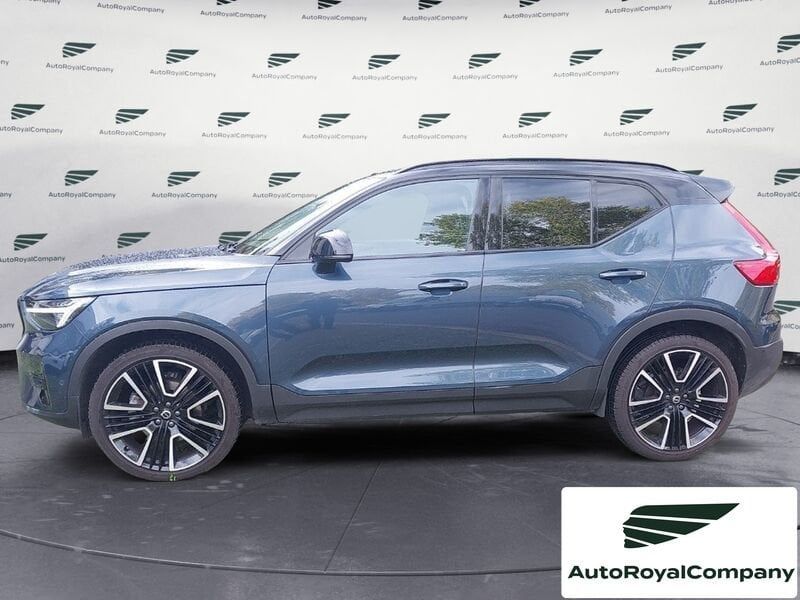 Volvo XC40 XC40 2.0 b4 Ultra Black Edition auto imagem 2