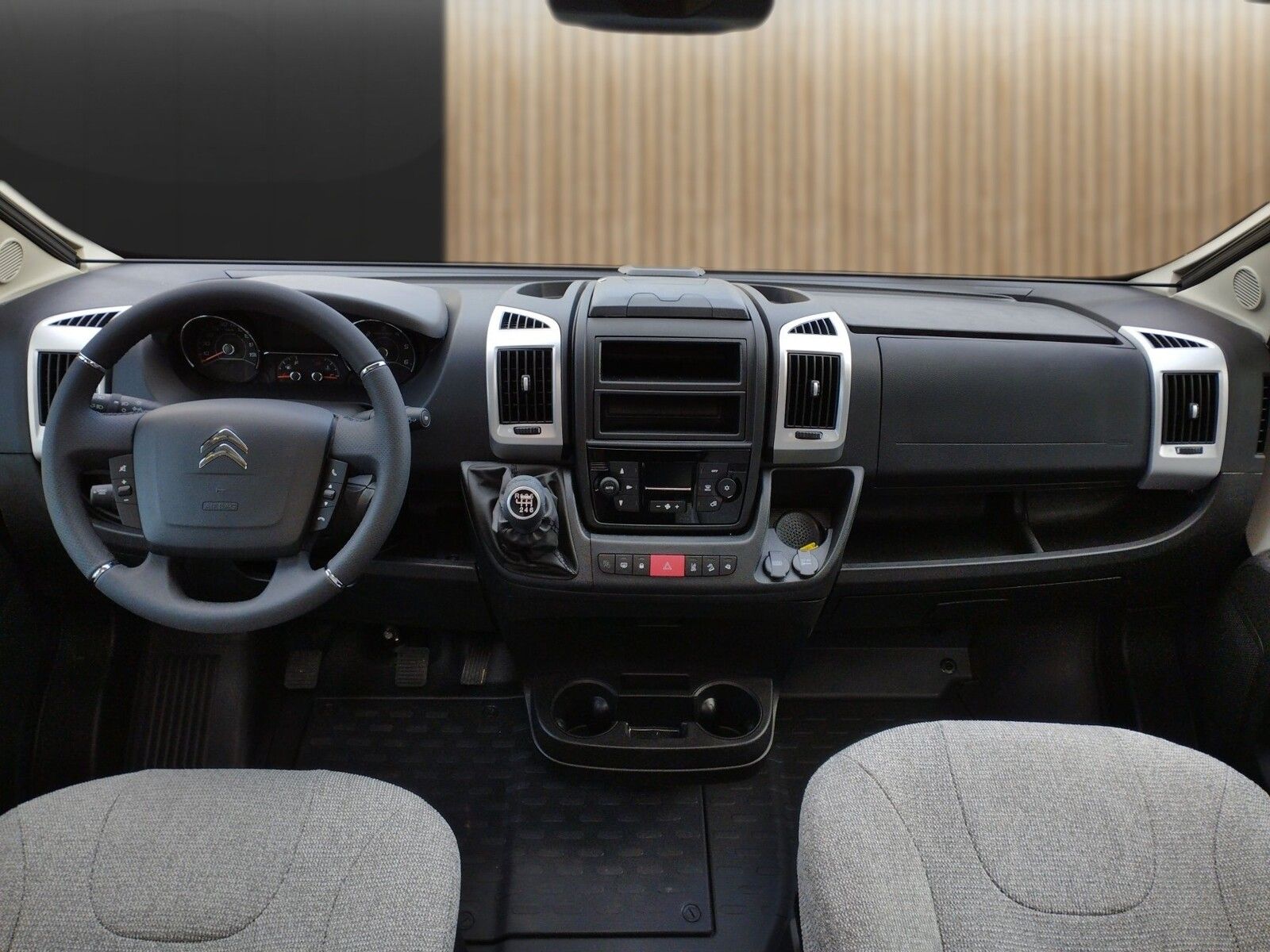 Fahrzeugabbildung Pössl Trenta 600 Citroen 140 PS Markise,Solar,Lithium