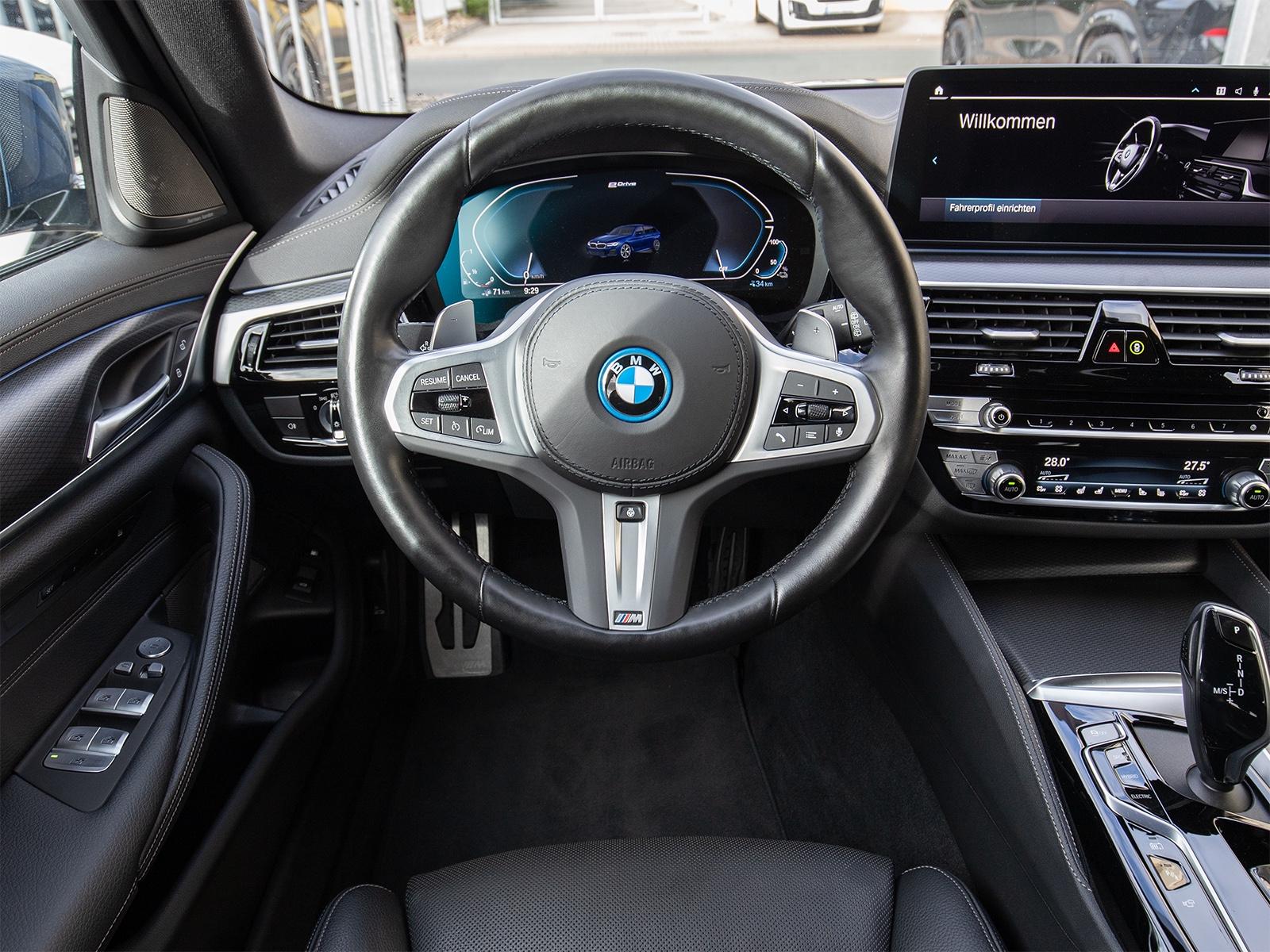 BMW 530 E TOURING 292CH - M-SPORT - HUD - HAYON ÉLECTRIQUE - HISTORIQUE ENTRETIEN BMW - 43.800 KMS