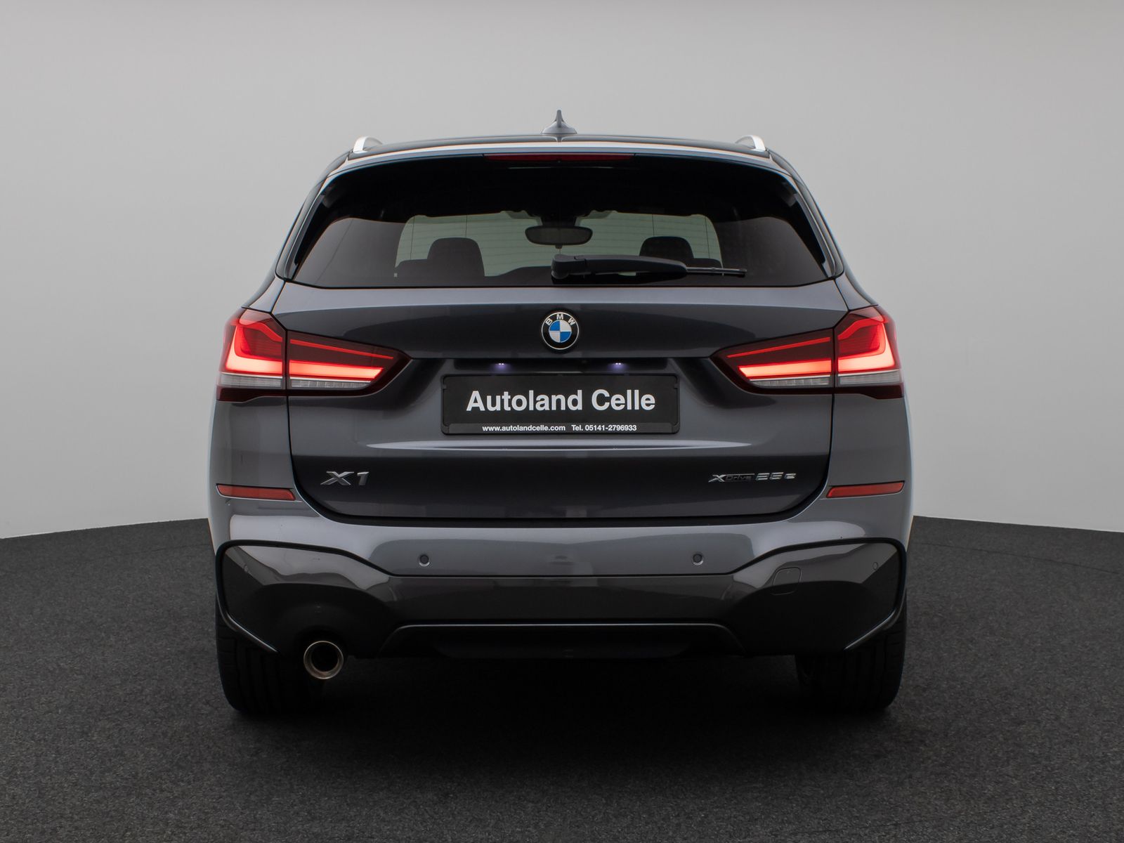 Fahrzeugabbildung BMW X1 xD25e M Sport Panorama Kamera HUD H/K Komfort
