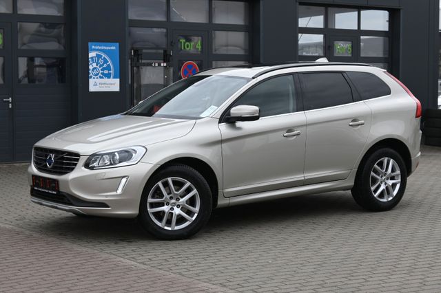 Volvo XC60 D4 Momentum*BLIS*STHZ*PANO*BiXenon*CAM*DAB