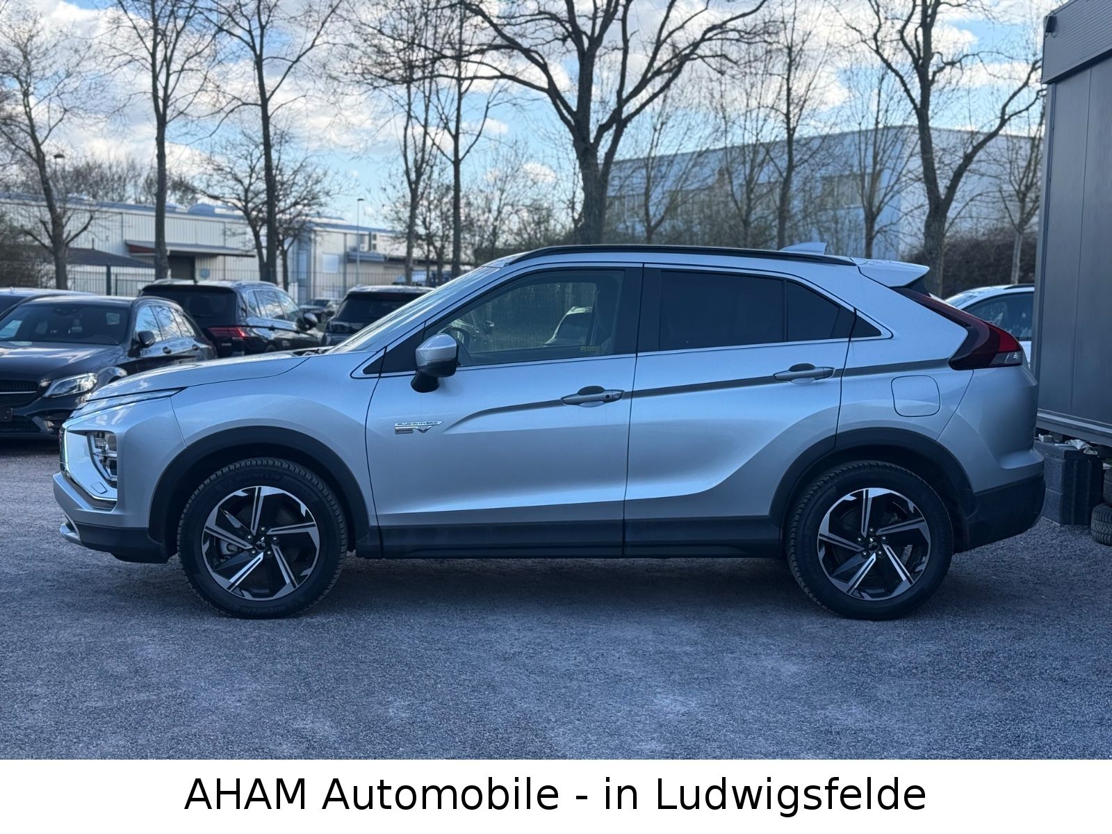 Mitsubishi Eclipse Cross 2.4 PHEV 4WD BusinessDAB|NAVI|LANE imagem 3