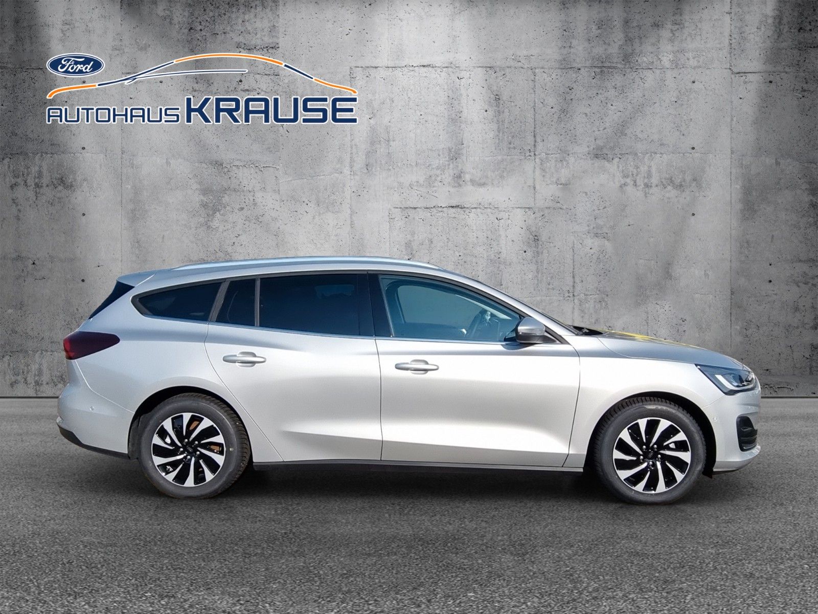 Fahrzeugabbildung Ford Focus Turnier Titanium