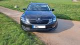 Skoda Octavia 2.0 TDI SCR DSG Premium Edition - Skoda Octavia: Premium Edition