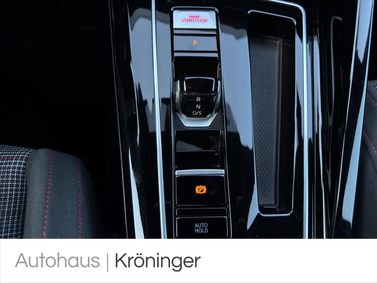 Volkswagen Golf VIII GTI 2.0 TSI DSG LED SHZ Winterpaket, миниатюра 17