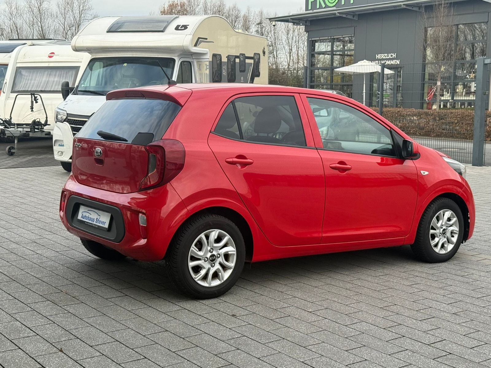 Fahrzeugabbildung Kia Picanto Dream Team KLIMA SITZHEIZUNG ALLWETTER