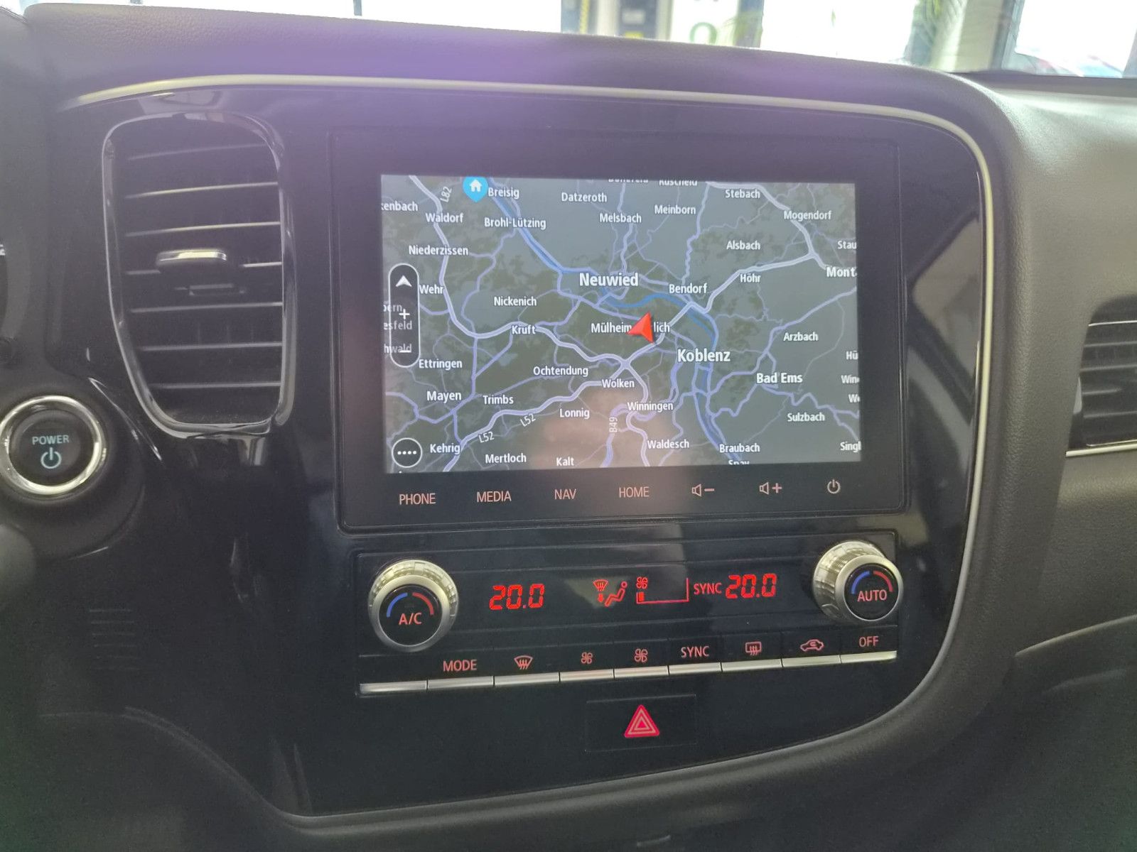 Fahrzeugabbildung Mitsubishi Outlander PHEV Basis Spirit 4WD / KAMERA /
