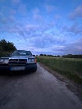 Mercedes-Benz W124 300D oldtimer Hzasung - Mercedes-Benz 300 aus 1987: 300d