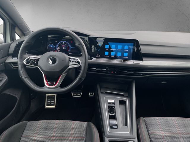 Volkswagen Golf VIII 2.0 TSI DSG GTI LED-PLUS CAM SHZ PDC