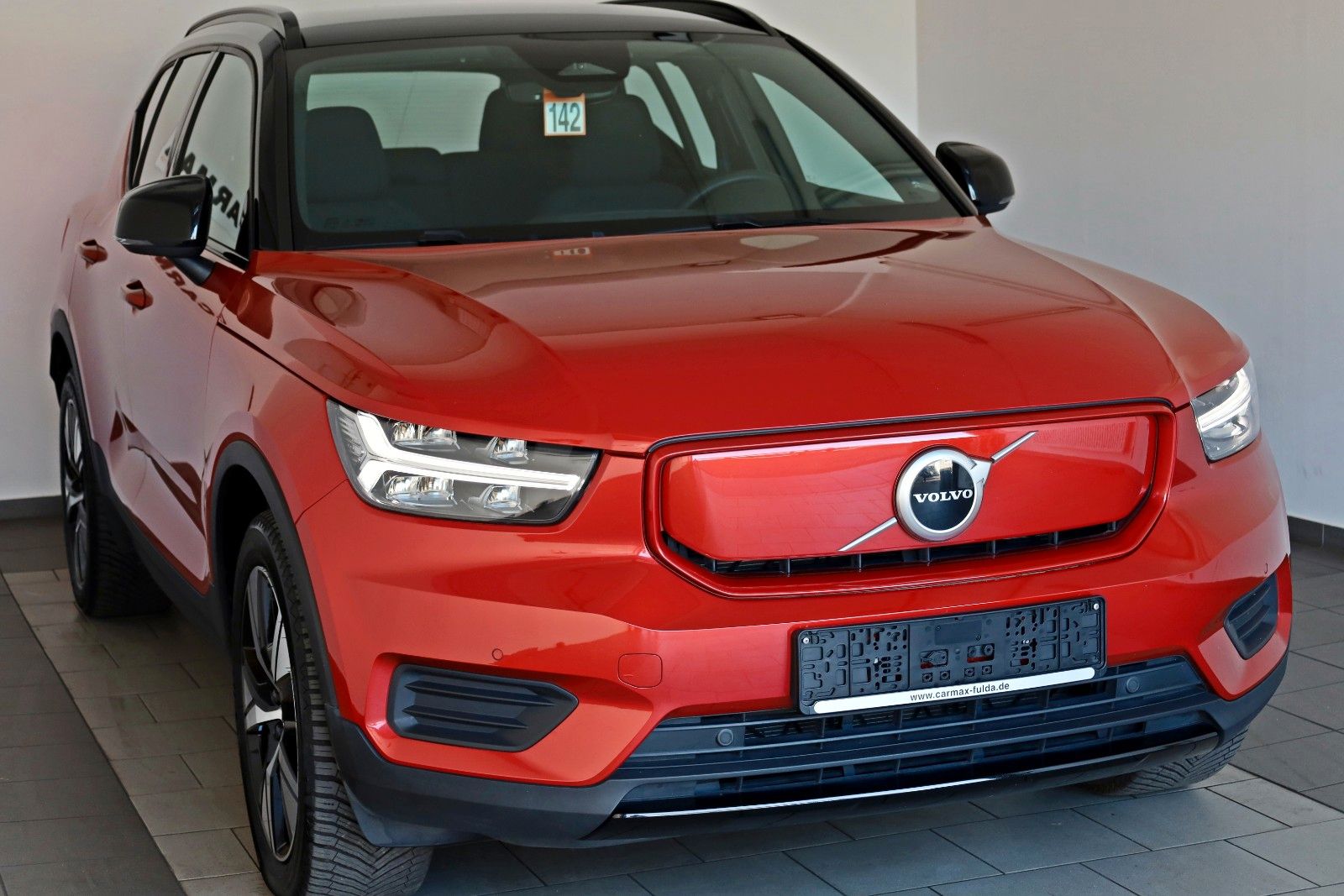 Fahrzeugabbildung Volvo XC40 Plus Recharge,Navi,LED,SH,Kamera,ACC,