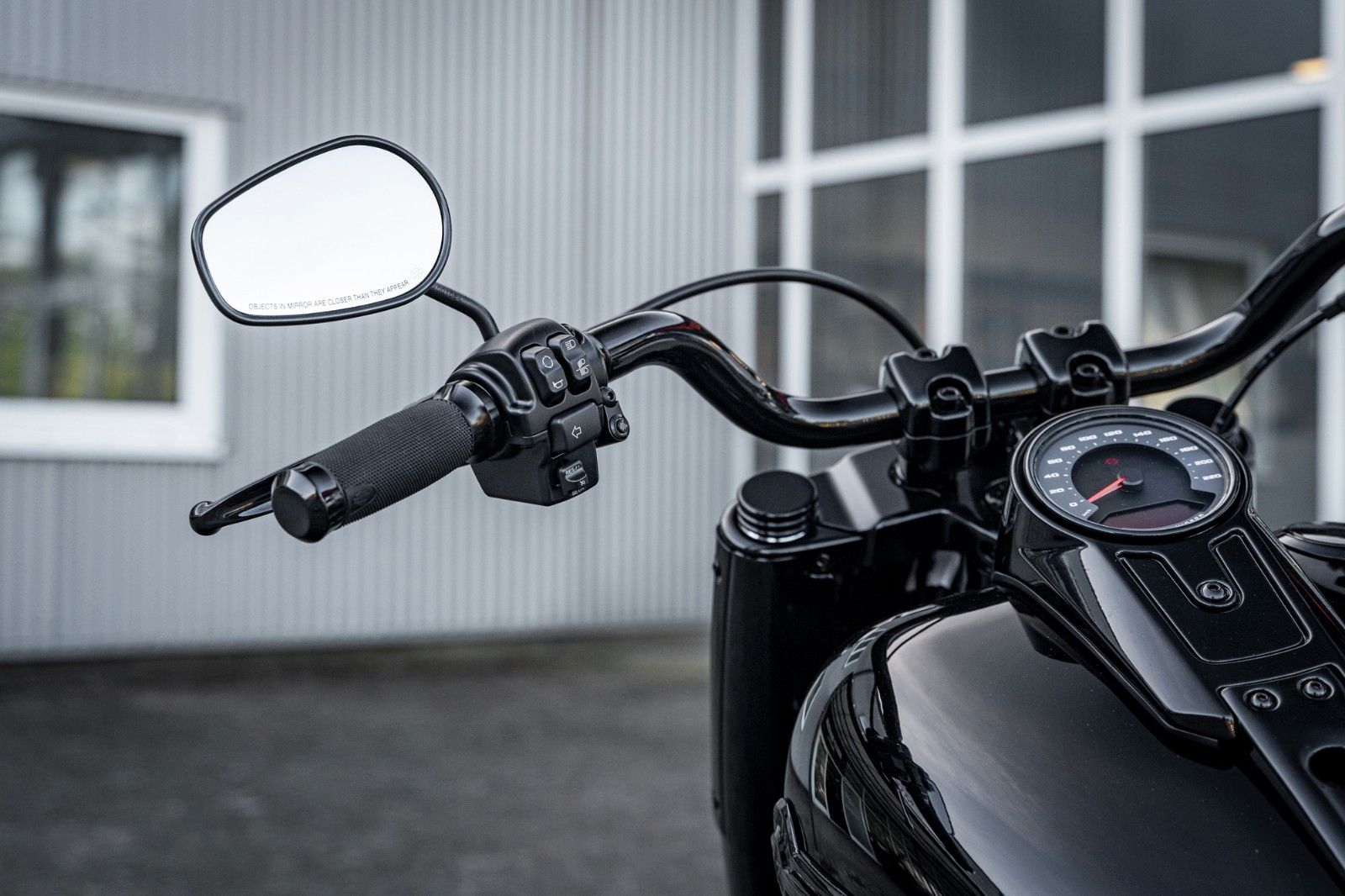 Fahrzeugabbildung Harley-Davidson DARK FAT BOY FLFBS 114 MY24 -KESSTECH-