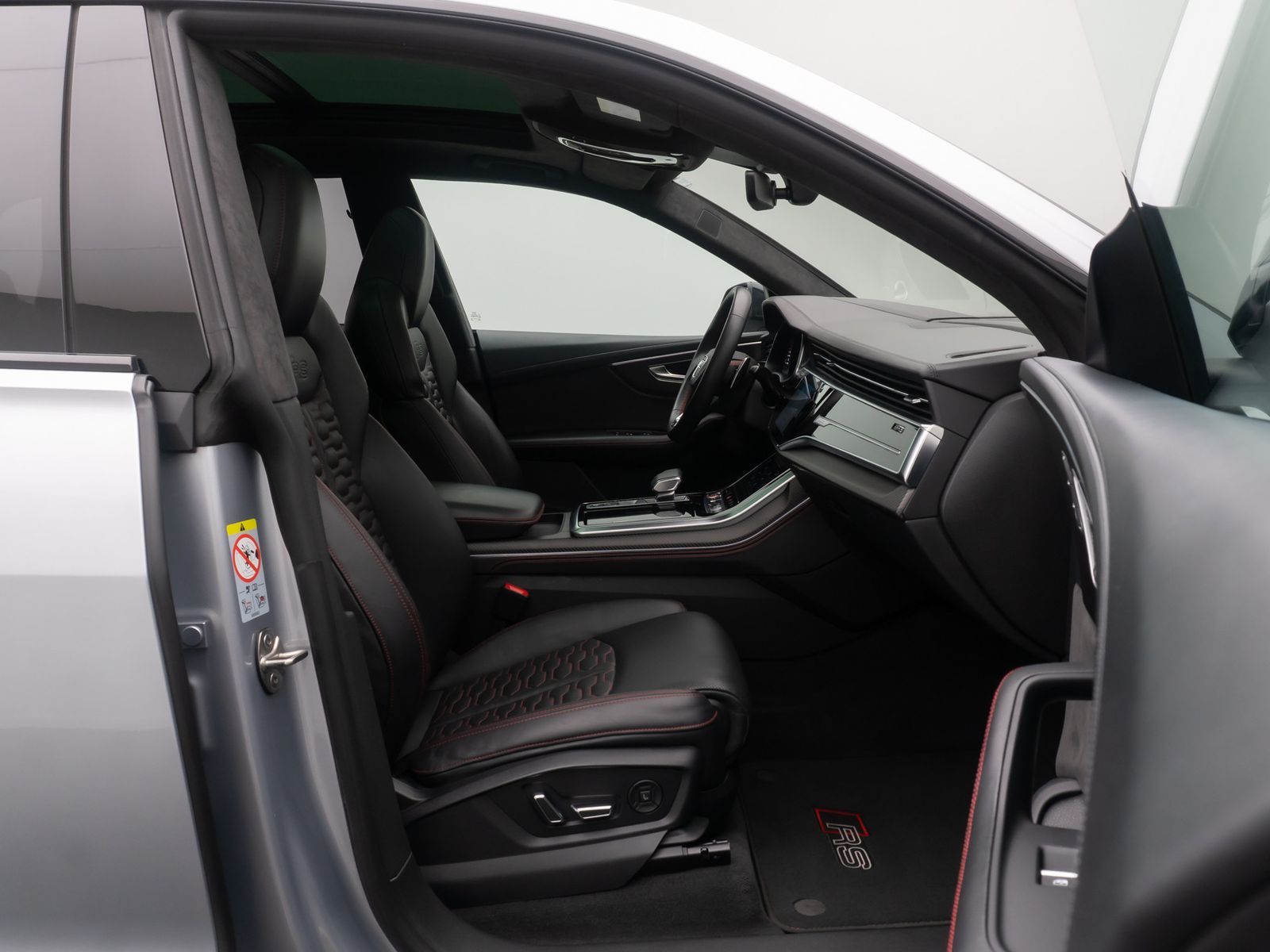 Fahrzeugabbildung Audi RSQ8 4.0 TFSI Panorama 360&deg; HUD B&O VOLL 23Zoll