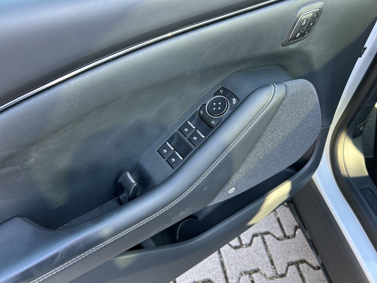 Fahrzeugabbildung Ford Mustang MACH-E Basis