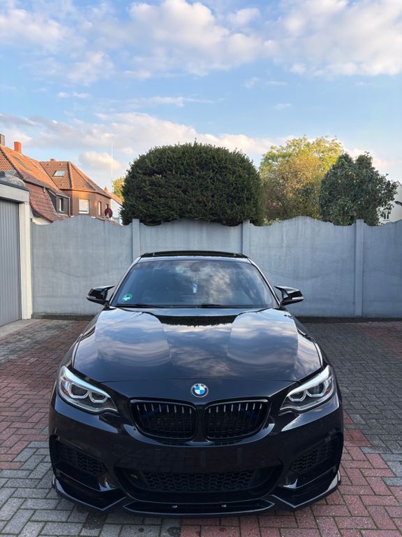 Image of BMW 220