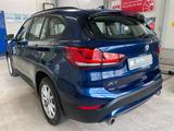 BMW X1 xDrive 20 i Advantage/PDC/AHK/DSC/HDC/LED - BMW X1