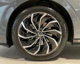 Volkswagen Golf Variant VIII 1.5 eTSI DSG R-Line +AHK+NAVI+ - Volkswagen Golf: R