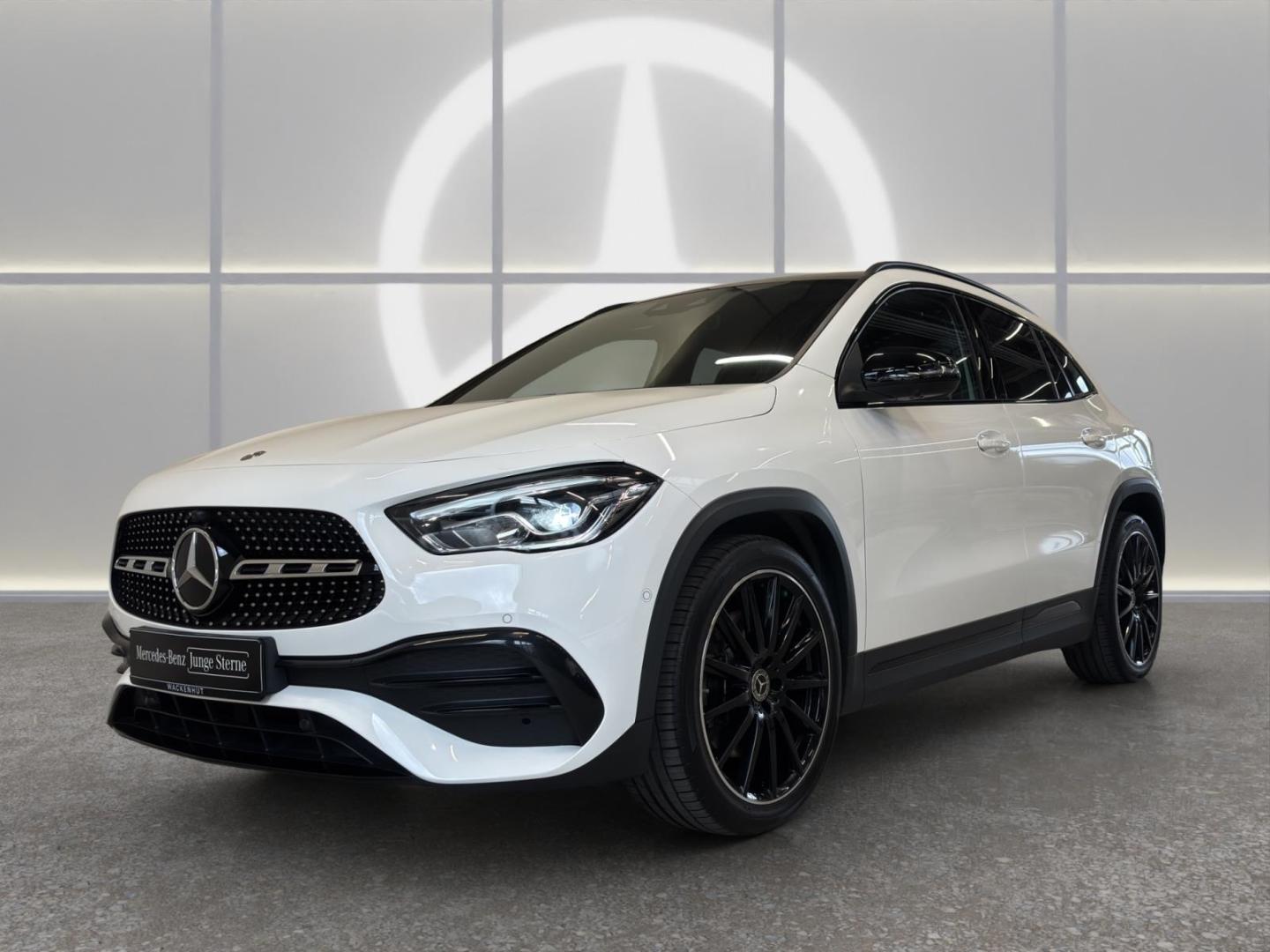 Mercedes-Benz GLA 250 AMG NIGHT+BUSIN+PANO+NAVI-PLUS+AUGM+360°