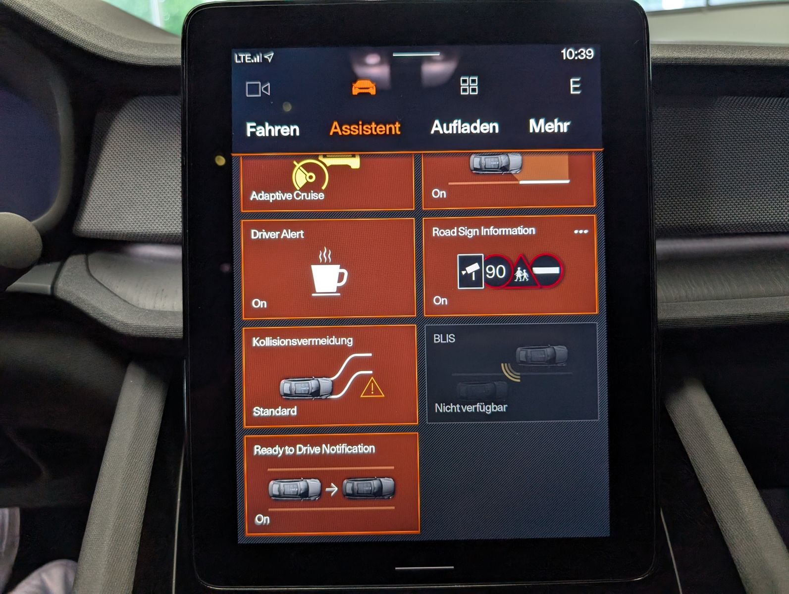 Fahrzeugabbildung Polestar 2 Std Rge ACC Pixel-LED Pilot+ LHz Pano H&K 360°