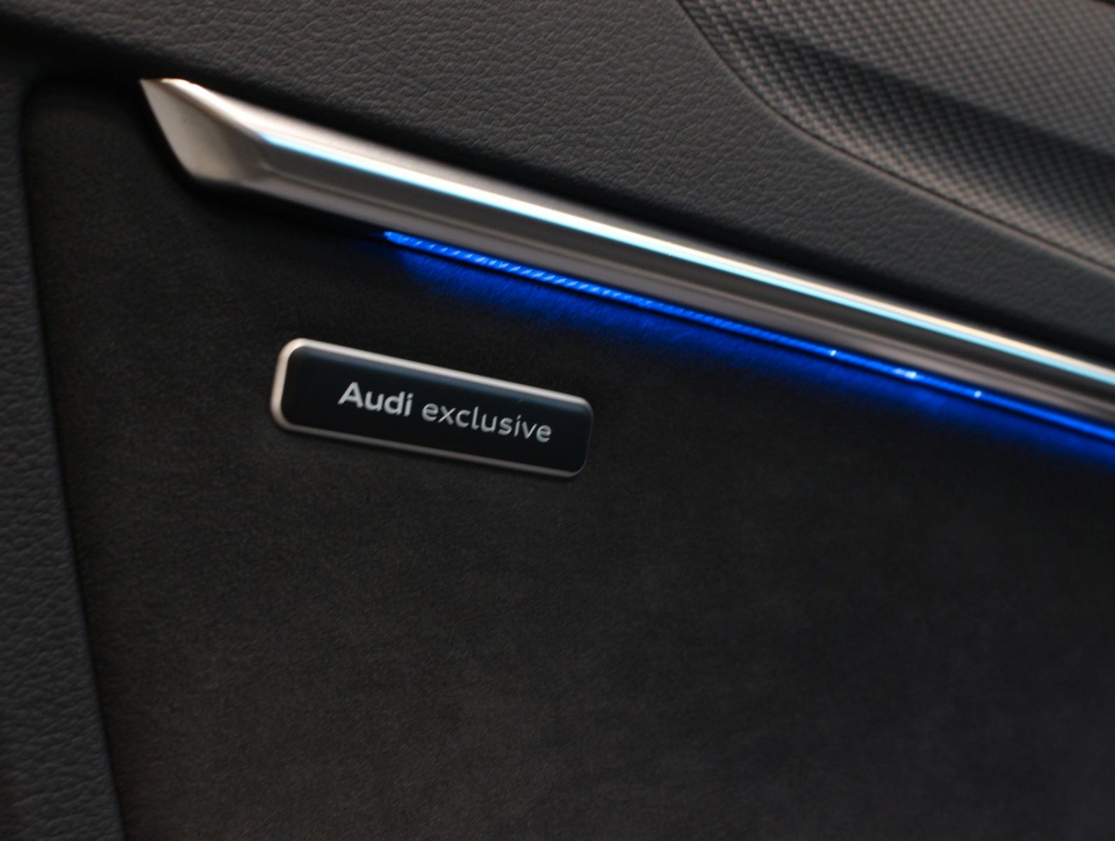 Fahrzeugabbildung Audi RS6 Avant 4.0 TFSI quattro B&O*Pano*VOLL