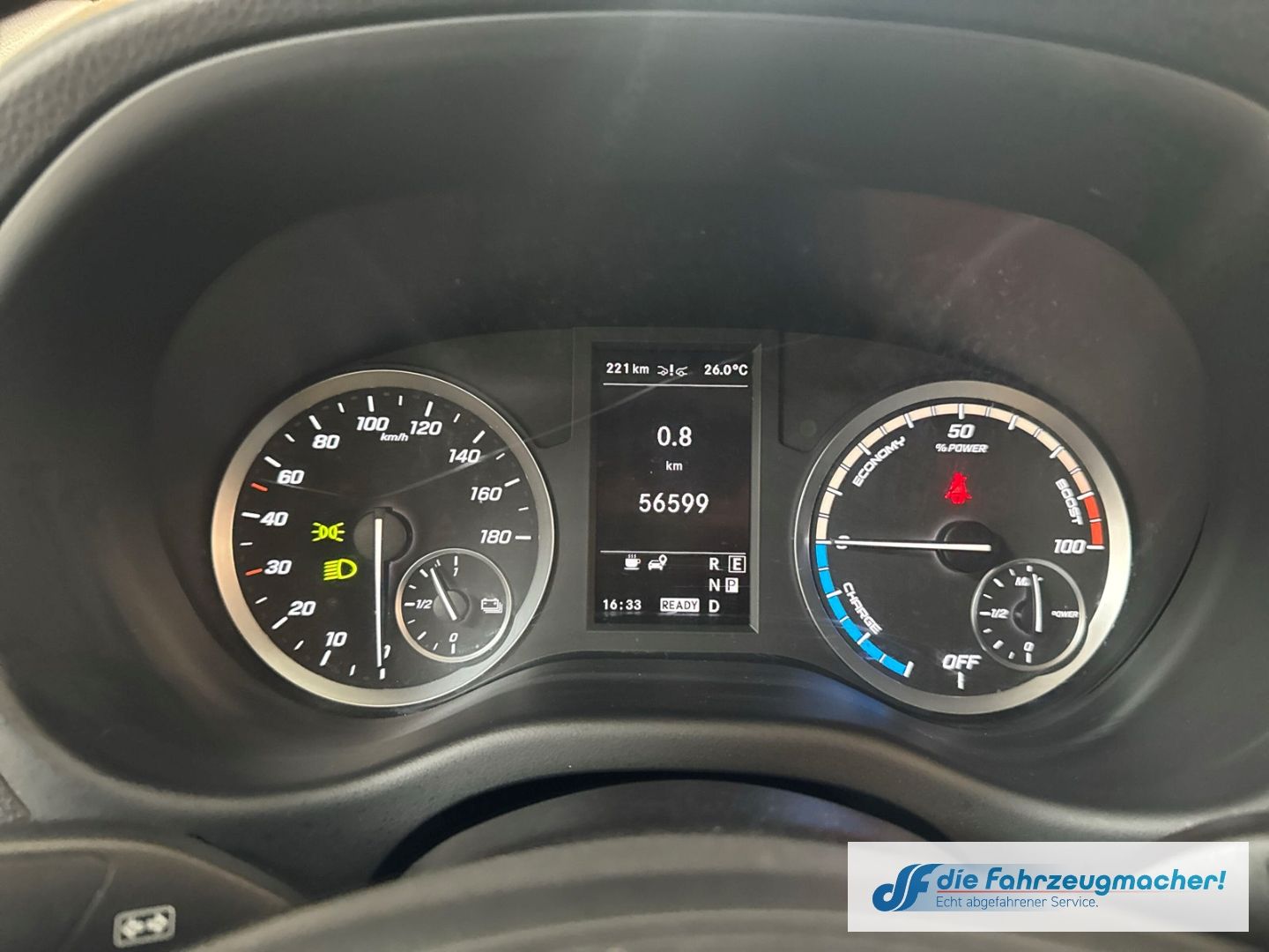Fahrzeugabbildung Mercedes-Benz Vito Kasten 112 e lang DAB SHZ Rückfahrkam. Notb
