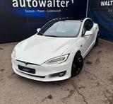 Tesla Model S - Gebrauchtwagen mit Navigationssystem