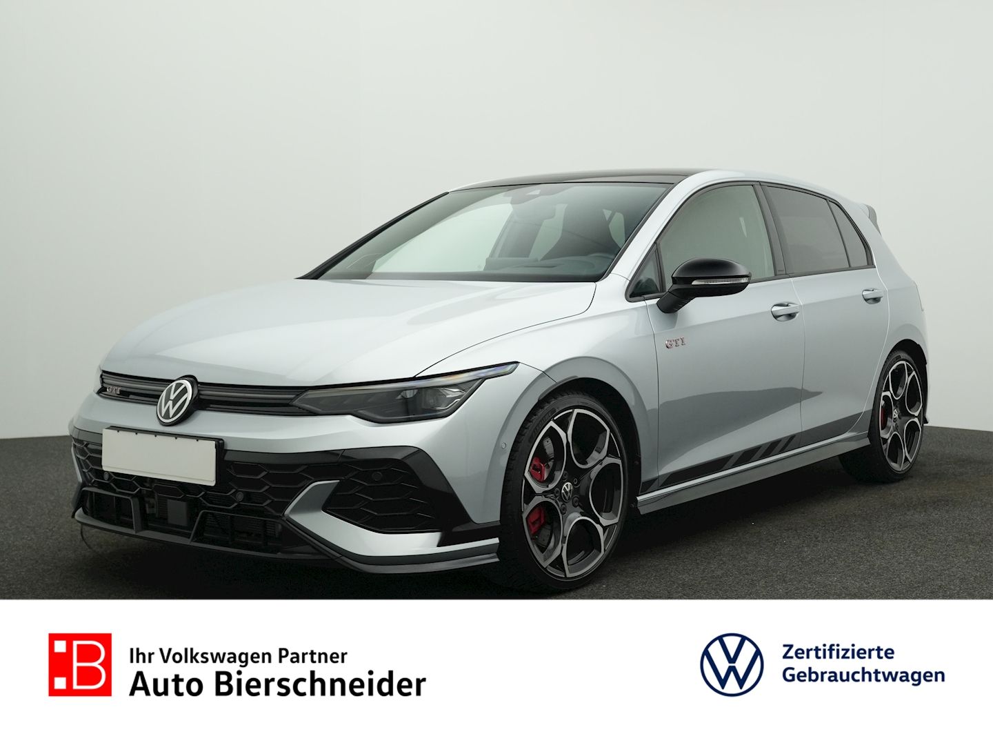 Volkswagen Golf GTI 8 2.0 TSI DSG CLUBSPORT BLACK-STYLE PAN foto 1