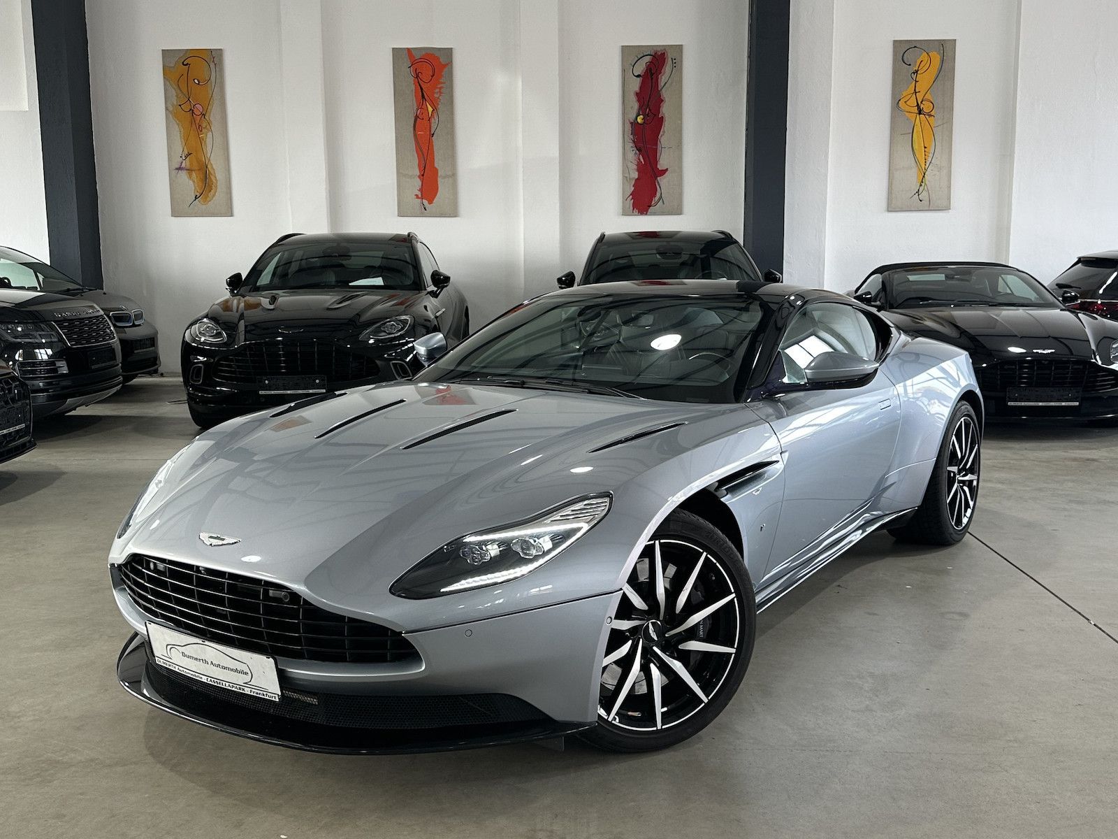 ASTON MARTIN DB11