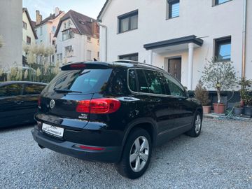 Volkswagen Tiguan - 5