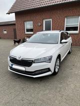 Skoda Superb 1.4 TSI iV DSG AMBITION COMBI AMBITION