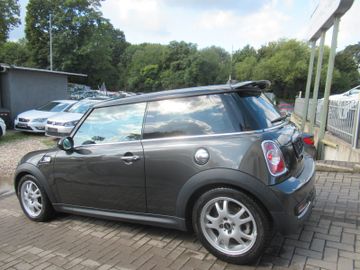 MINI Cooper S - 11