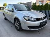 Volkswagen Golf VI 1.4TSI 90KW 5 Türen/Tempomat/PDC/TÜV-NEU