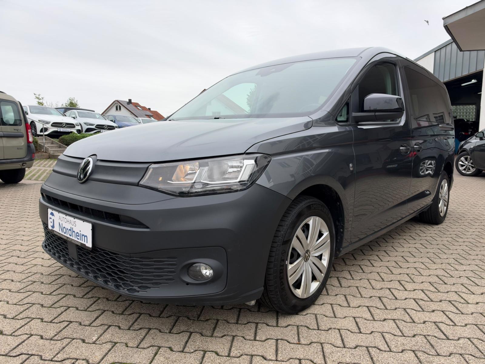 Volkswagen Caddy Maxi 2,0 TDI DSG 7-Sitzer/ Klima/ Tempomat