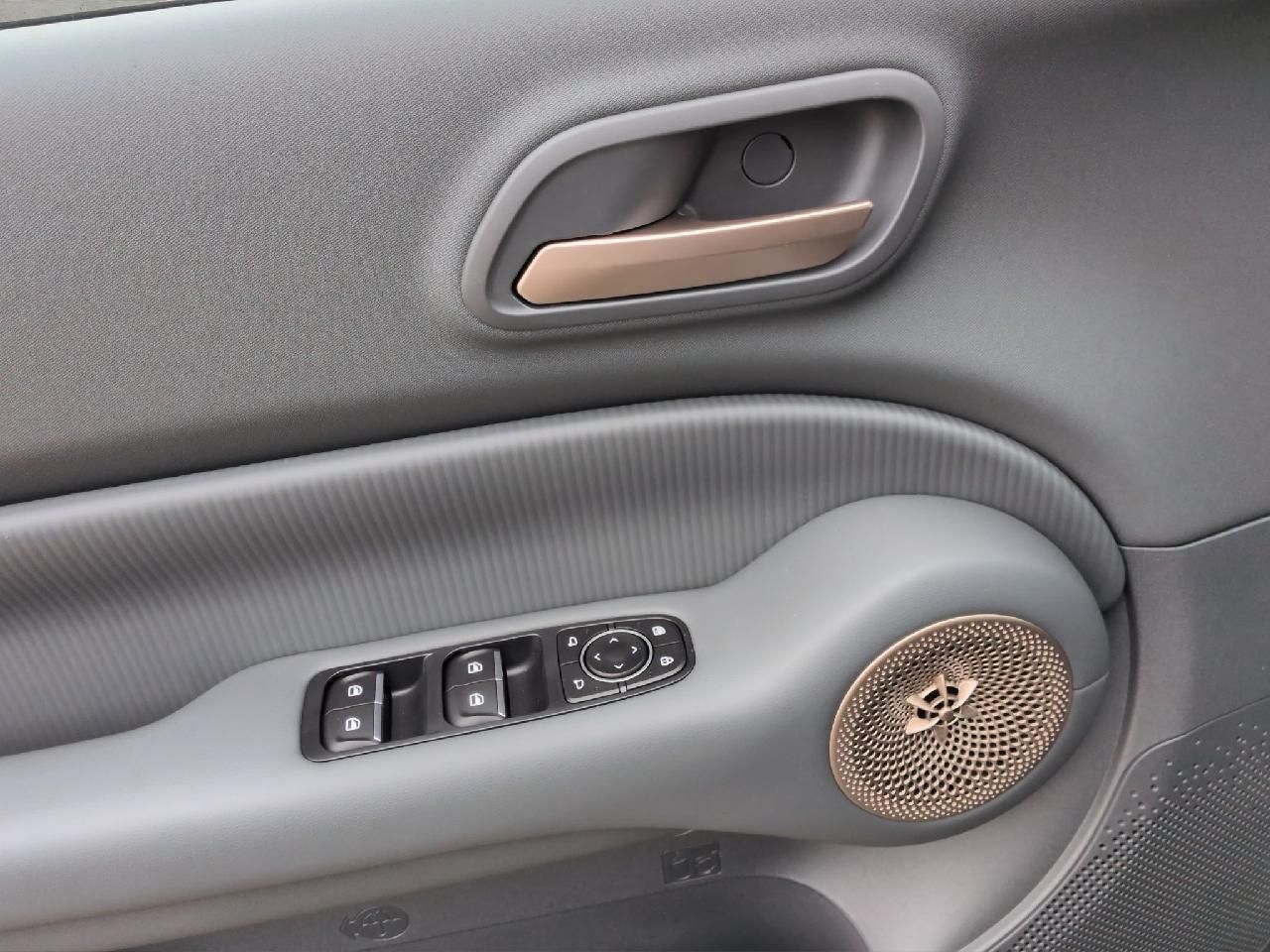 Fahrzeugabbildung GWM Ora 5 1.5 Turbo 118 kW FWD Premium