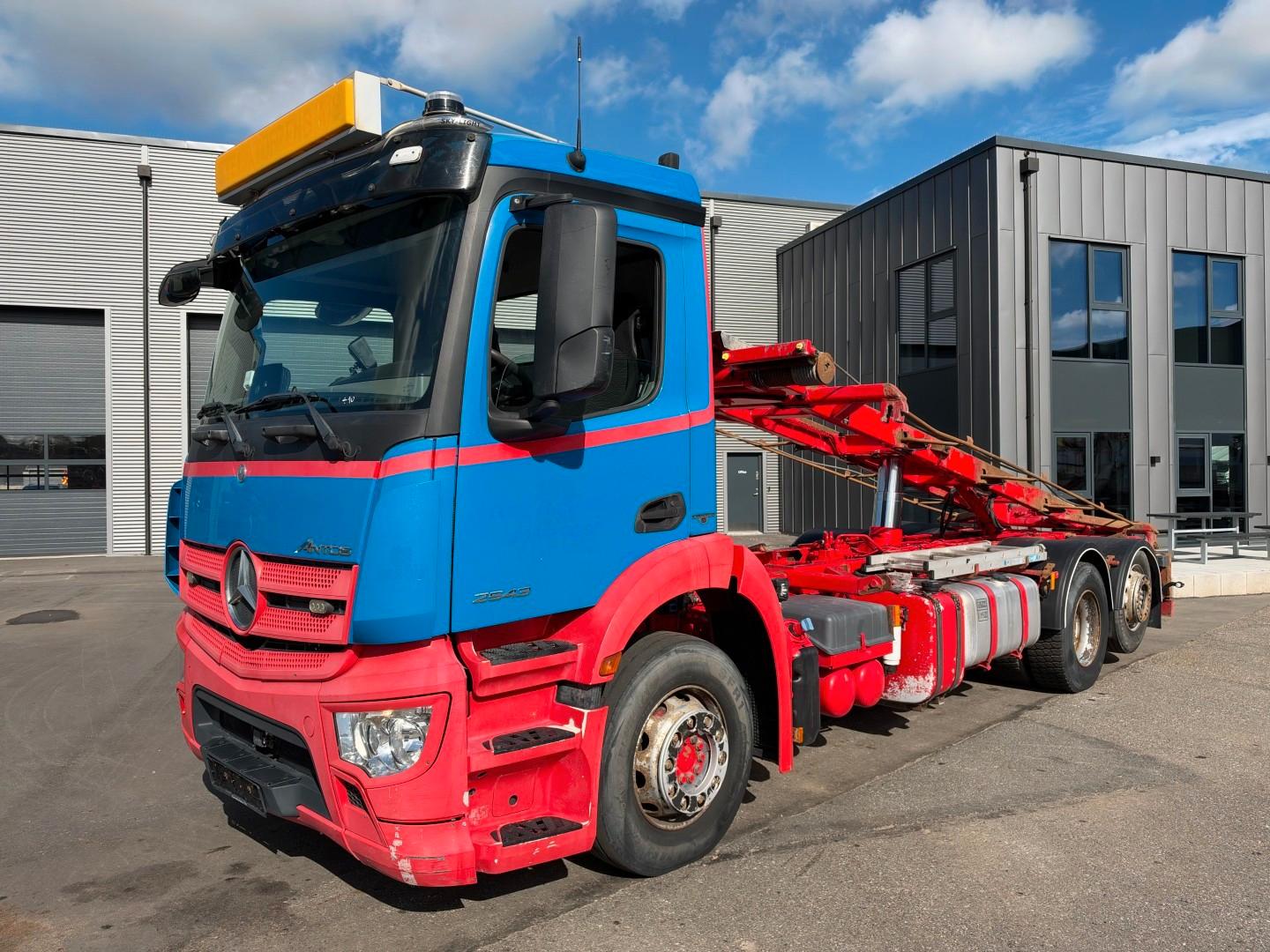 Mercedes-Benz Actros 2543 6x2*4 Multilift