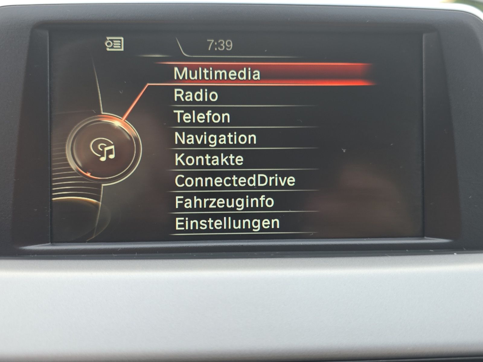 Fahrzeugabbildung BMW X1 sDrive 18d Advantage NAVI TEMPOMAT KLIMA PDC
