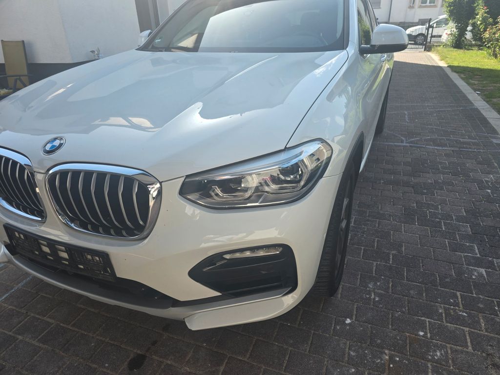 Image of BMW X4