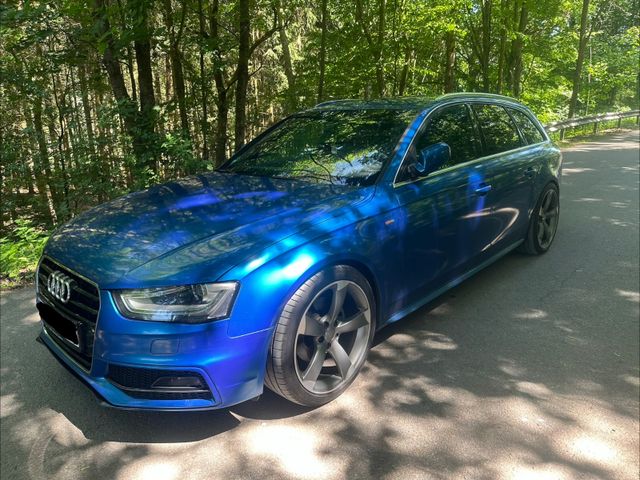AUDI A4 2.0 TDI 140kW cl d S tr. quat S line Av. ...