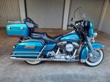 Harley-Davidson Electra Glide Classic (FLHTC), türkis-metallic - HARLEY-DAVIDSON ELECTRA GLIDE CLASSIC FLHTC