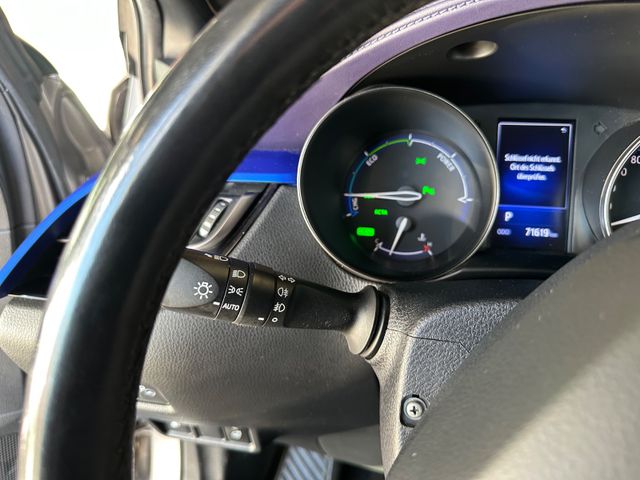 Toyota C-HR Hybrid Style