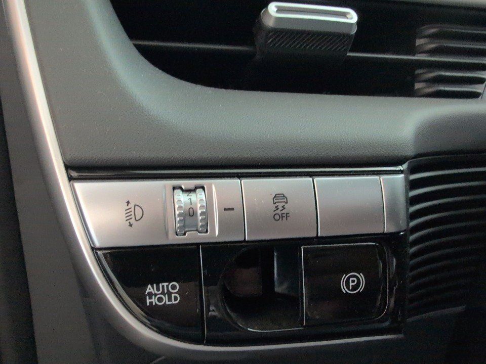 Fahrzeugabbildung Hyundai IONIQ 5 77kWh DYNAMIQ NAV+KLIMAAT+SHZ+KAMERA+LED