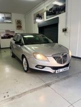 Lancia Delta 1.6 MJT DPF Platino - Lancia Delta: Platino