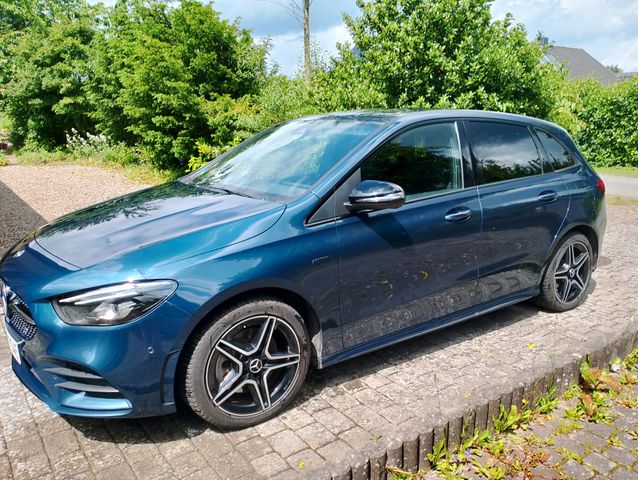 MERCEDES-BENZ B 250 e AMG Edition 