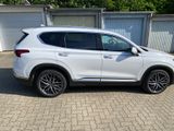 Hyundai SANTA FE 2.2 CRDi Premium 2WD / 4 WD 8AT Premium - Hyundai SANTA FE aus 2018