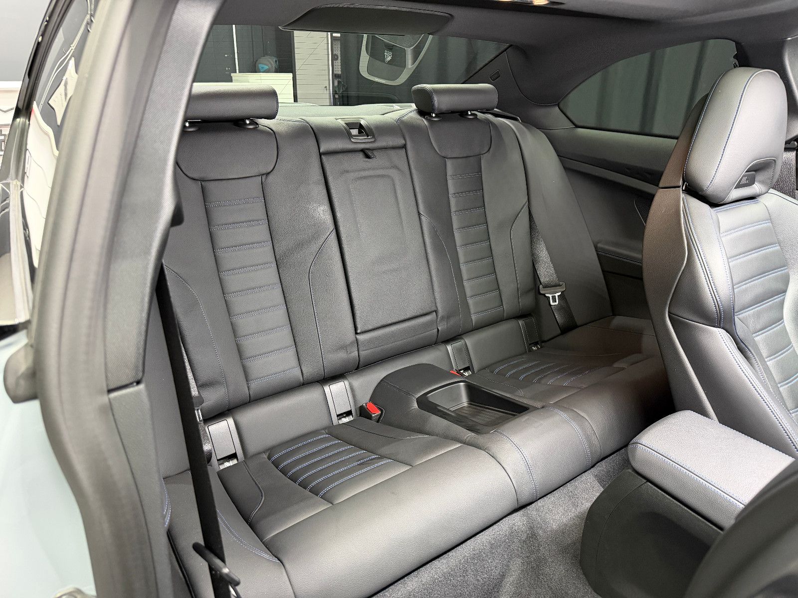 Fahrzeugabbildung BMW BMW M240i xDrive|GRAIL|EVENTURI|M-SItz|LASER|H&K