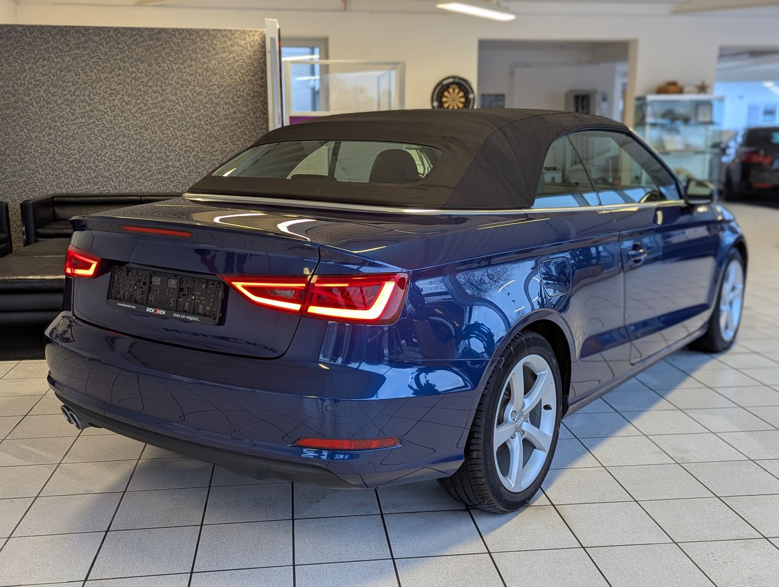 AUDI A3 2.0 TDI DSG Leder Kamera Bi-Xen Kopfraumheiz. - Image 11