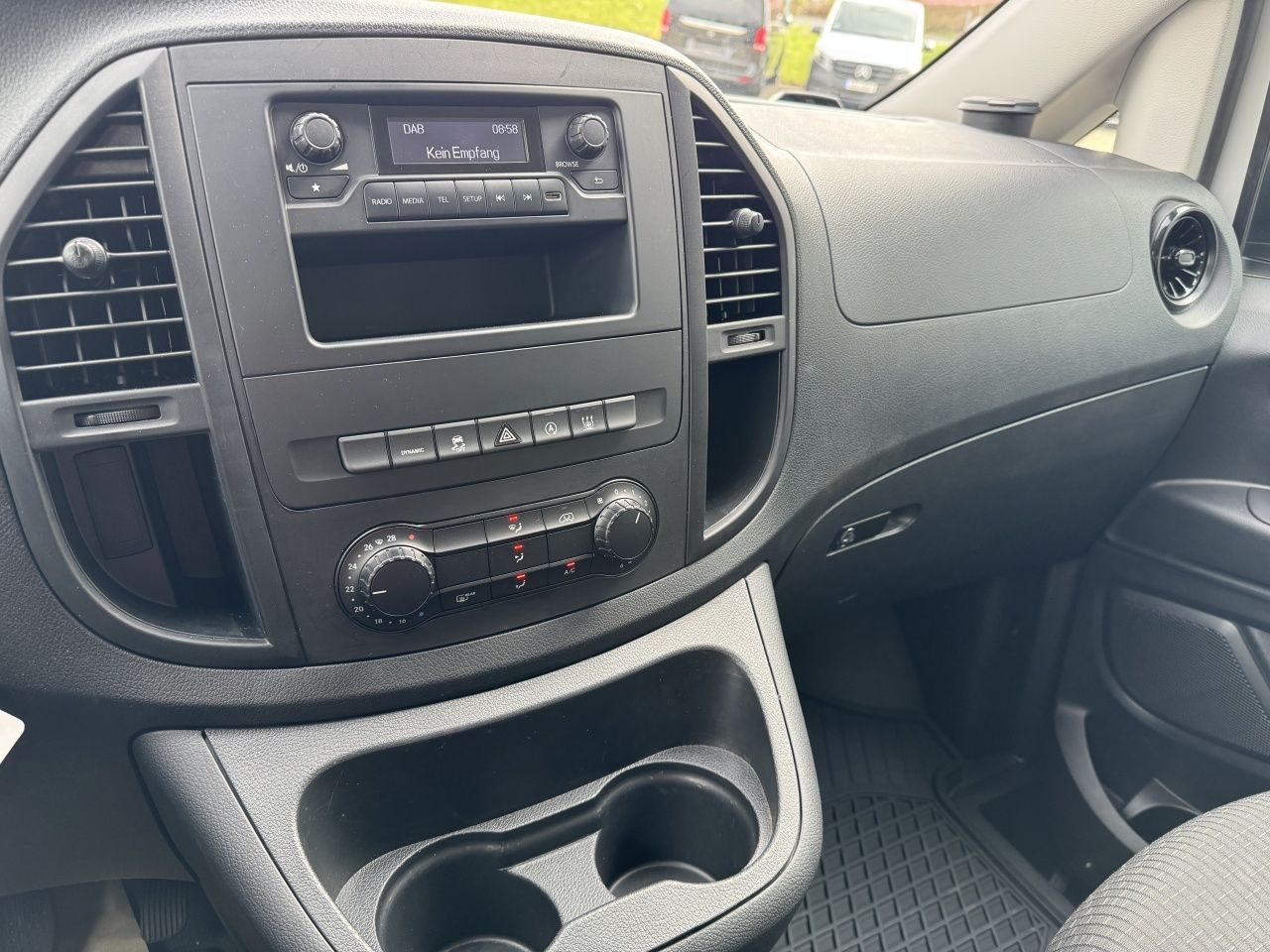 Fahrzeugabbildung Mercedes-Benz Vito 116 CDI 4x4 Mixto Extralang Klima*Tempomat
