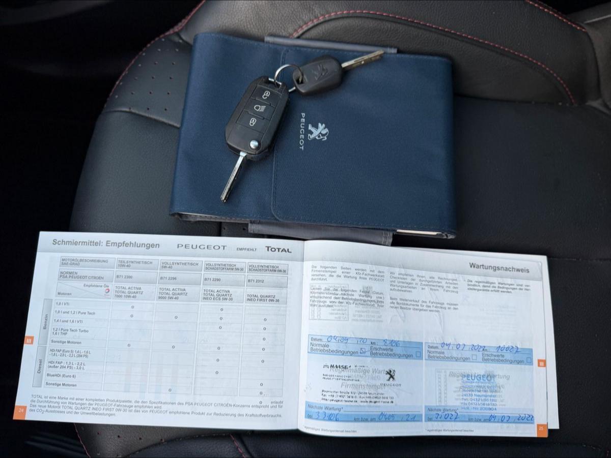Peugeot 2008 Allure GT-Line Aut. *LEDER*KAMERA*NAVI*LED*