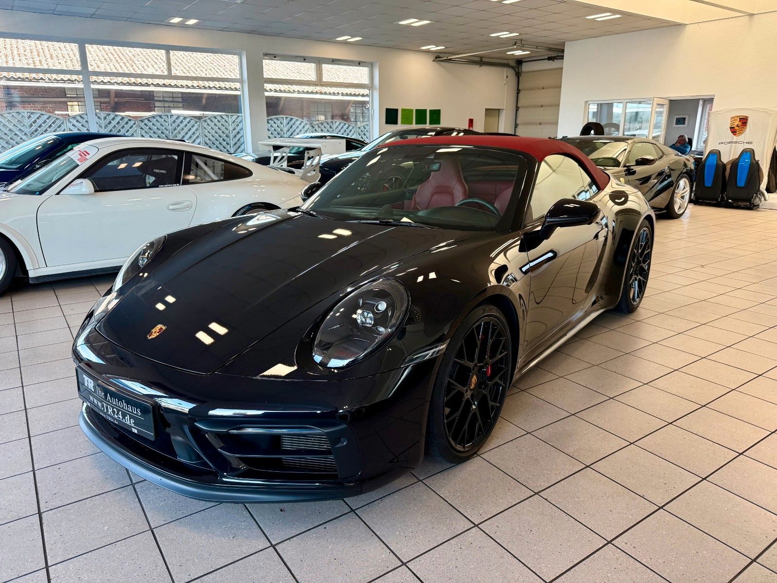 Fahrzeugabbildung Porsche 911 992 Carrera GTS Cabrio LIFT/ACC/360/APPROVED
